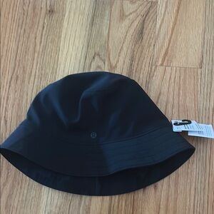 Lululemon Black Bucket Hat
